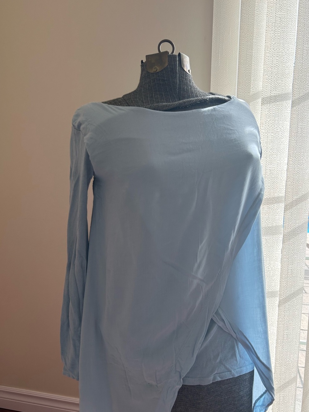 Blue flowy Longsleeve Top